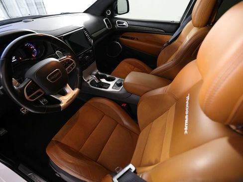 Used 2021 Jeep Grand Cherokee Trackhawk AWD/4WD image 15