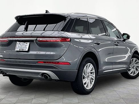 Used 2022 Lincoln Corsair FWD image 2