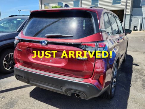 Used 2025 Subaru Forester Touring w/ Protection Package (1PH) AWD/4WD image 3