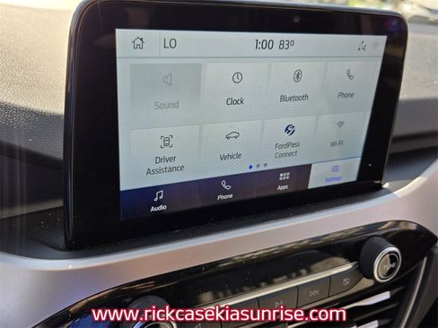 Used 2020 Ford Escape SE image 24