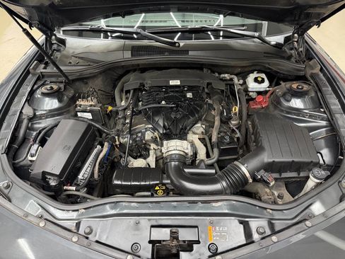 Used 2013 Chevrolet Camaro LS RWD image 7