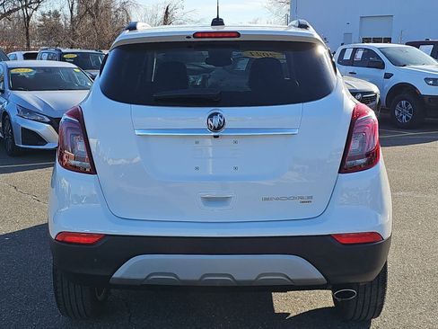 Used 2021 Buick Encore Preferred w/ Safety Package image 7