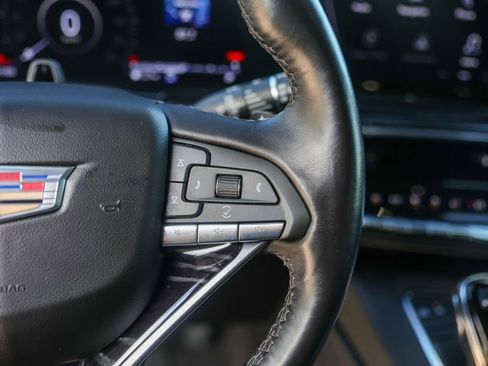 Certified 2022 Cadillac Escalade Sport w/ Touring Package image 13