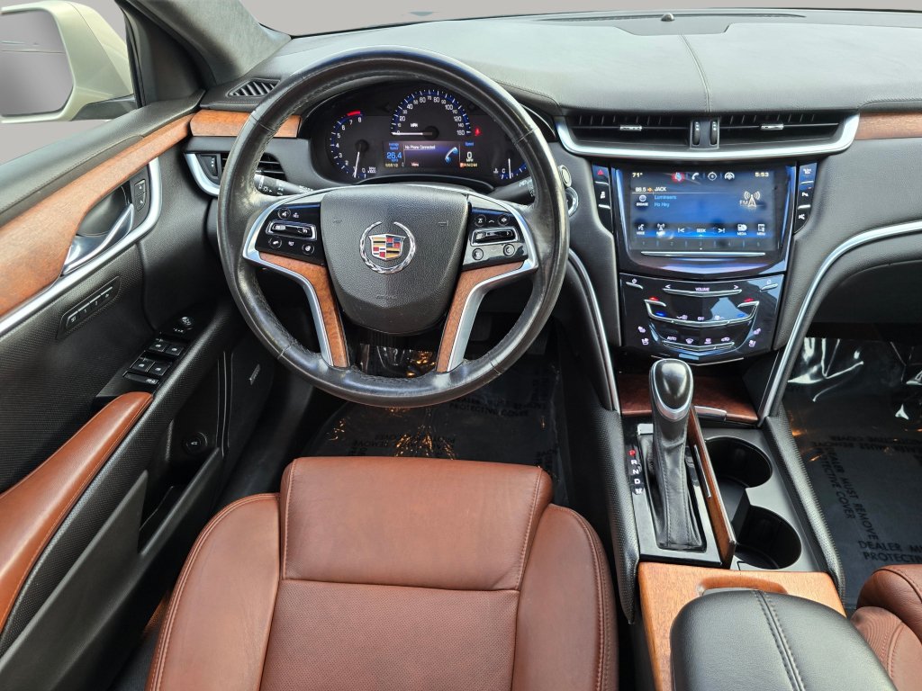 Used 2015 Cadillac XTS Luxury FWD image 3