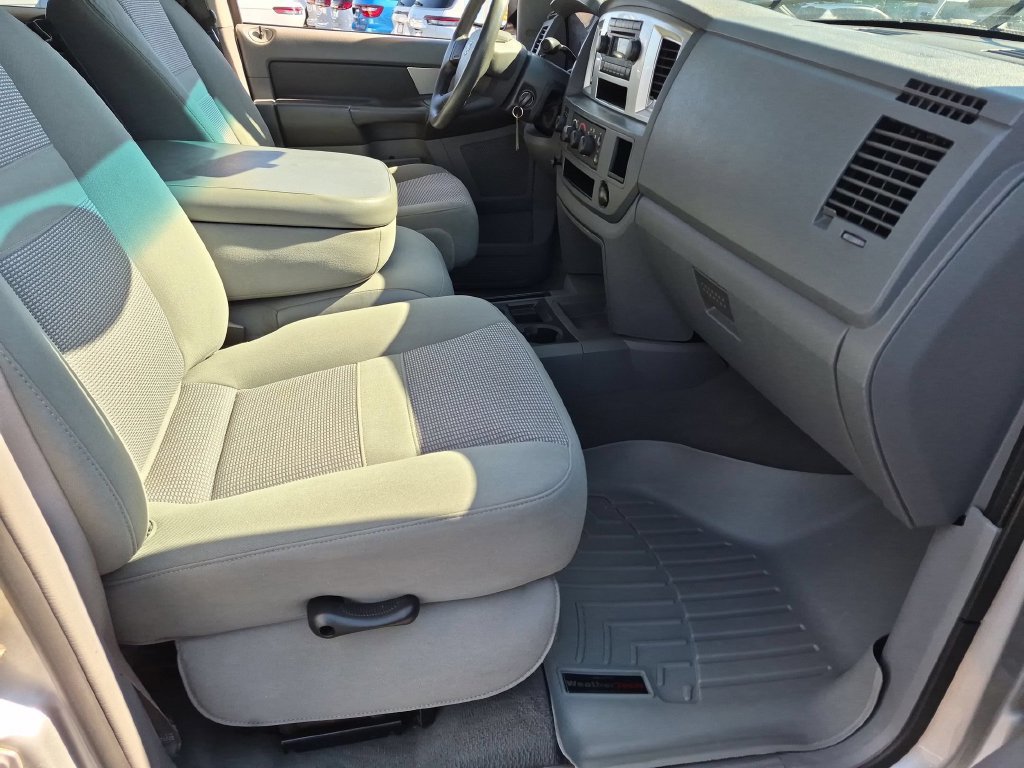 Used 2007 Dodge Ram 3500 Truck SLT AWD/4WD image 32