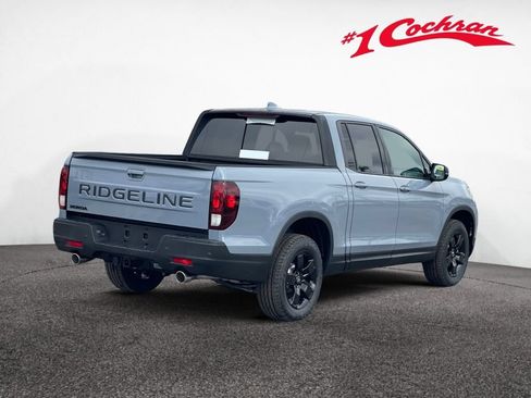 New 2026 Honda Ridgeline Black Edition image 5