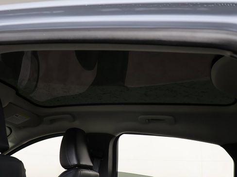 Used 2025 Ford Mustang Mach-E Premium image 19