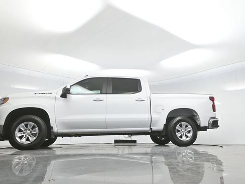 Used 2025 Chevrolet Silverado 1500 LT w/ LPO, Dark Essentials Package RWD image 7