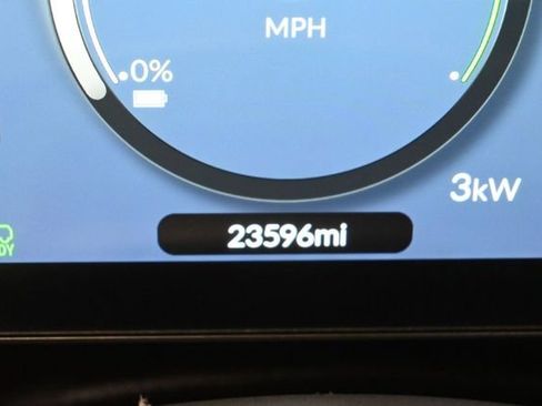Used 2024 Honda Prologue EX image 4