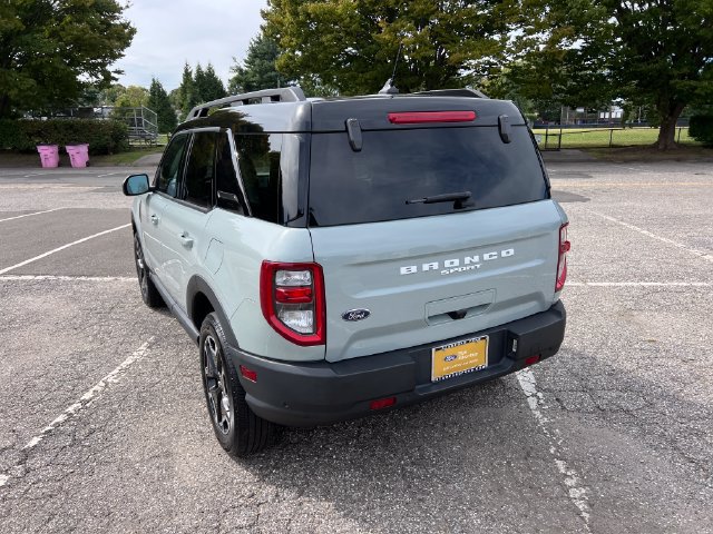 Used 2023 Ford Bronco Sport Outer Banks AWD/4WD image 8