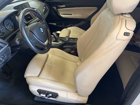 Used 2016 BMW 228i Convertible image 4