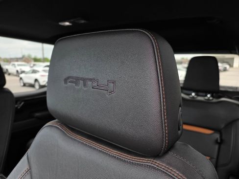 Used 2023 GMC Sierra 1500 AT4 w/ AT4 Premium Package image 22