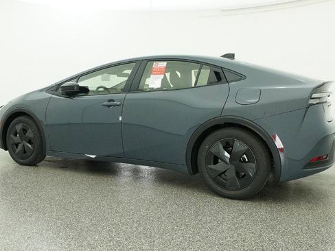 New 2026 Toyota Prius Plug-In Hybrid image 12