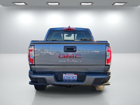 Used 2021 GMC Canyon Denali image 5