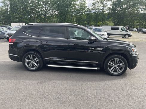 Used 2019 Volkswagen Atlas SEL R-Line AWD/4WD image 6