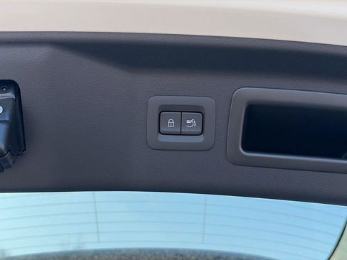 New 2026 MAZDA CX-90 3.3 Turbo w/ Preferred Package image 16