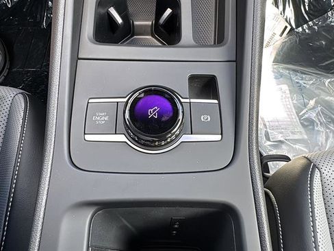 New 2025 Volkswagen Tiguan SE R-Line image 21