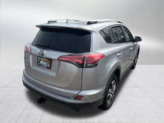 Used 2018 Toyota RAV4 LE AWD/4WD video 2