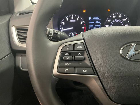 Used 2021 Hyundai Accent Limited w/ Cargo Package FWD image 19