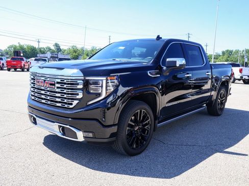 Used 2023 GMC Sierra 1500 Denali AWD/4WD image 30