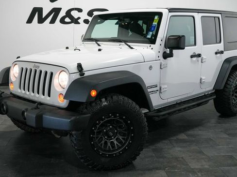 Used 2016 Jeep Wrangler Unlimited Sport w/ Quick Order Package 24S AWD/4WD image 2