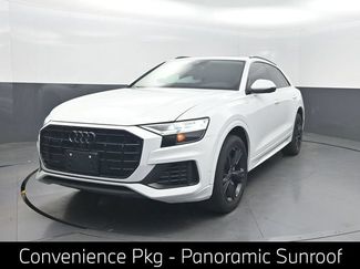 Used 2022 Audi Q8 Premium AWD/4WD video 1