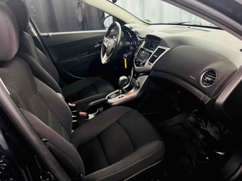 Used 2013 Chevrolet Cruze LT w/ All-Star Edition image 18