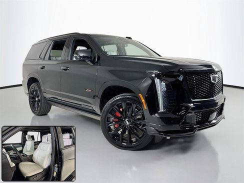 Used 2025 Cadillac Escalade V w/ LPO, ONYX Package AWD/4WD image 2