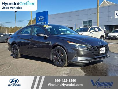 Certified 2022 Hyundai Elantra SEL