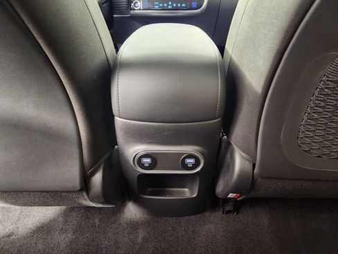 Certified 2024 Hyundai Ioniq 5 SEL AWD/4WD image 17