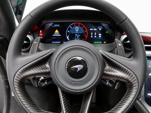 New 2026 McLaren 750S RWD image 14