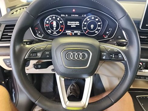 Used 2019 Audi Q5 2.0T Premium Plus AWD/4WD image 11