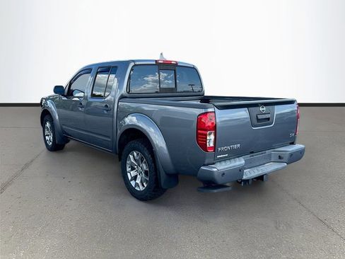 Used 2021 Nissan Frontier SV RWD image 24