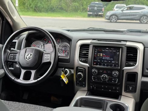 Used 2018 RAM 1500 Big Horn AWD/4WD image 48