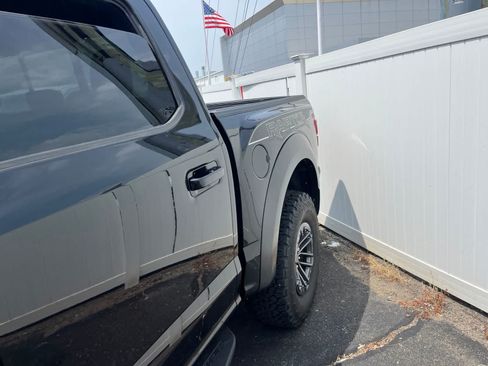 Used 2019 Ford F150 Raptor w/ Equipment Group 802A Luxury AWD/4WD image 10