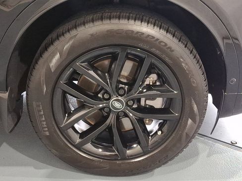 Certified 2025 Land Rover Discovery Sport S AWD/4WD image 7