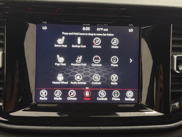 Used 2023 Dodge Durango SXT w/ SXT Blacktop Group RWD image 16
