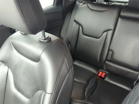 New 2026 Jeep Compass Limited image 5