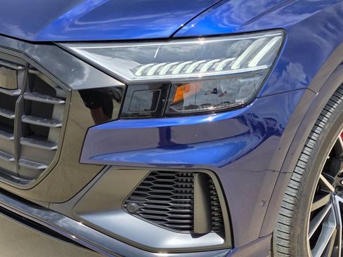Used 2023 Audi Q8 Premium Plus AWD/4WD image 9