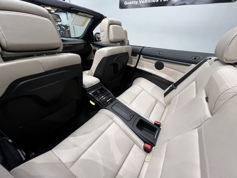 Used 2013 BMW 335i Convertible image 53