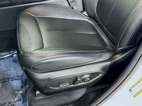 Certified 2025 Jeep Grand Cherokee Limited image 30