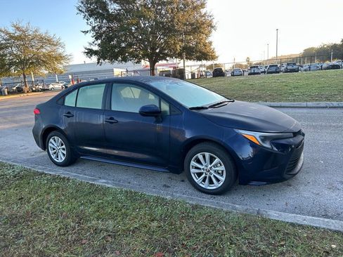 Certified 2025 Toyota Corolla LE image 7