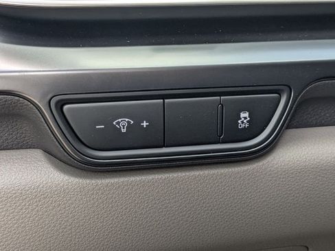 New 2026 Kia Carnival FWD image 27