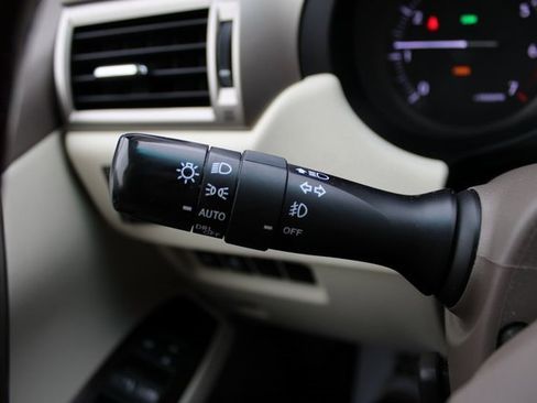 Used 2014 Lexus GX 460 image 19