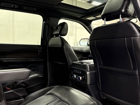 Used 2021 Ford Expedition Max Limited image 24