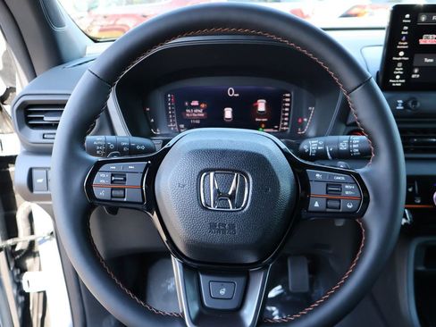 New 2026 Honda Pilot TrailSport image 21