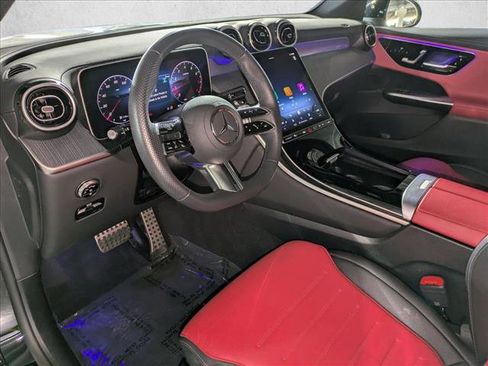 Certified 2025 Mercedes-Benz GLC 300 image 13