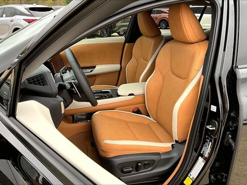 New 2026 Lexus RZ 450e Premium image 9