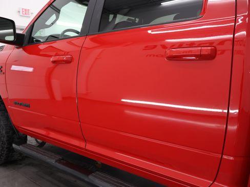 Used 2021 RAM 2500 Big Horn w/ Night Edition AWD/4WD image 33