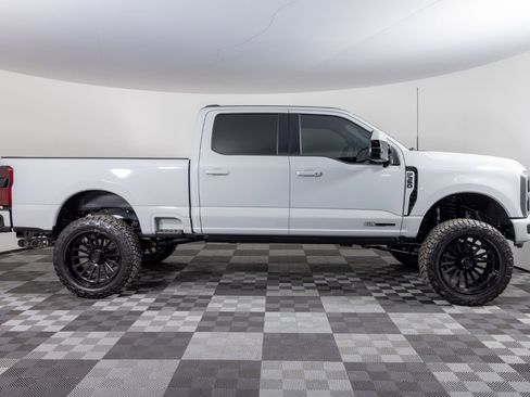 Used 2026 Ford F350 Platinum image 10